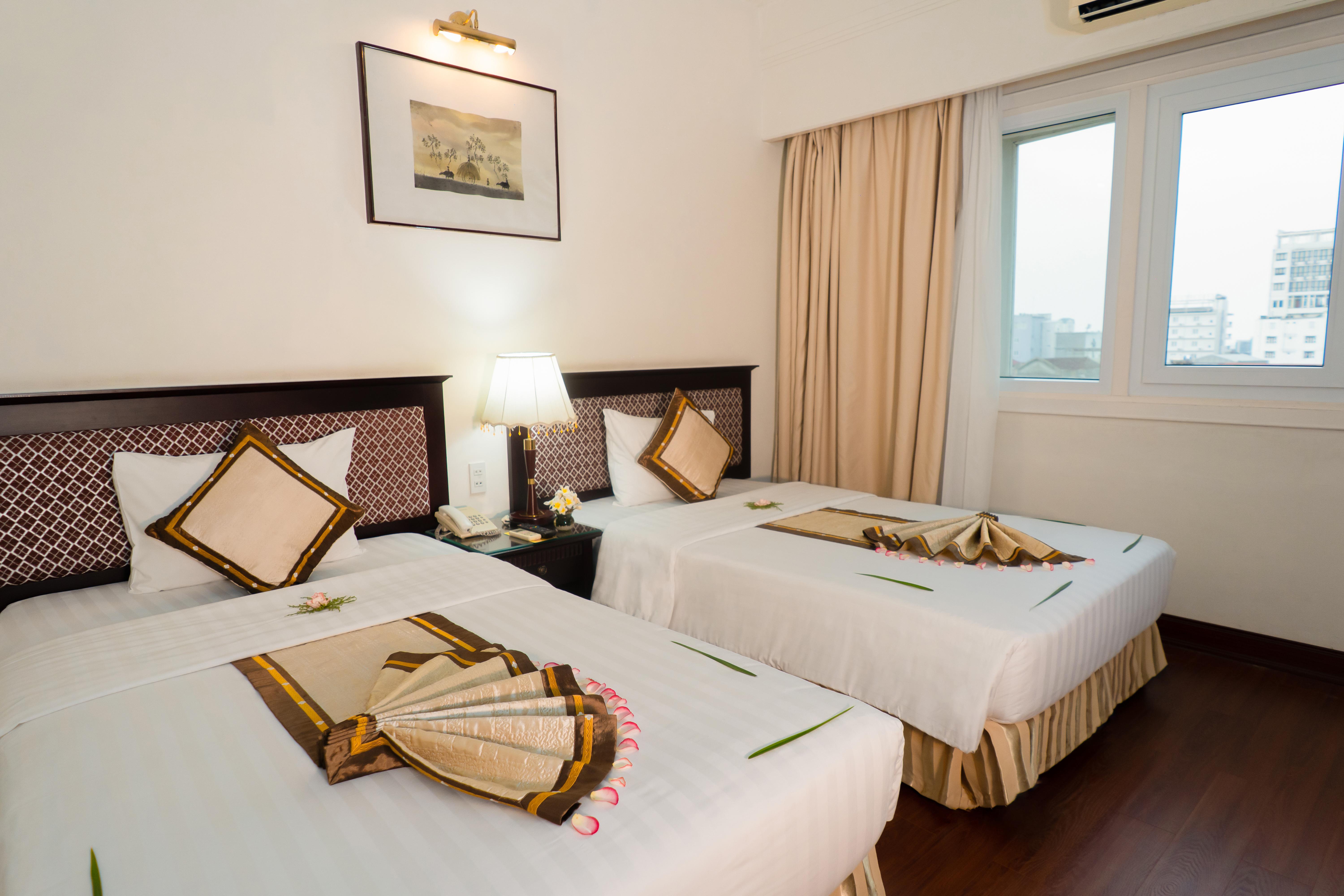 Century Riverside Hotel Hué Eksteriør billede