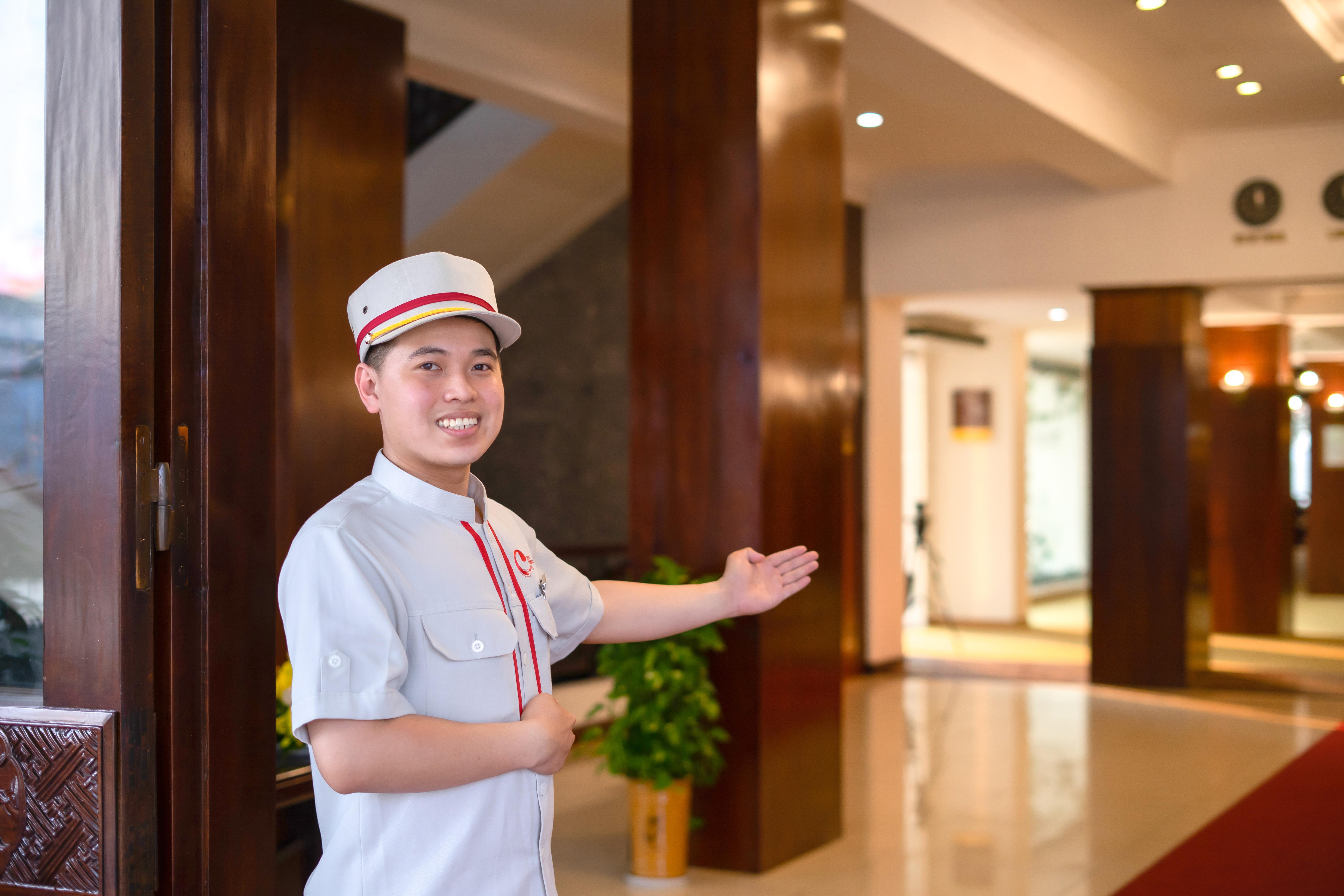 Century Riverside Hotel Hué Eksteriør billede